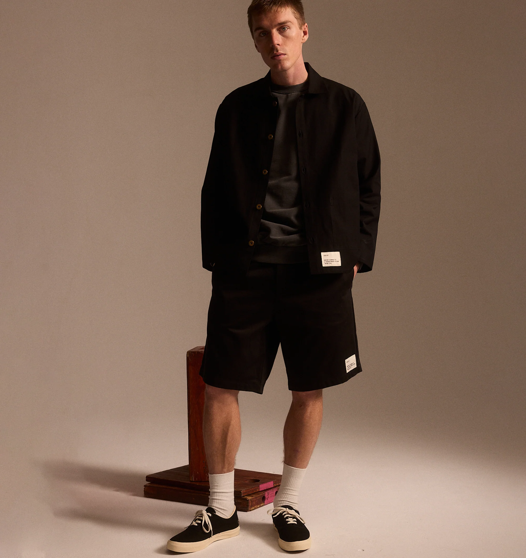DRAWSTRING BERMUDA SHORTS (MENS) - Image 5