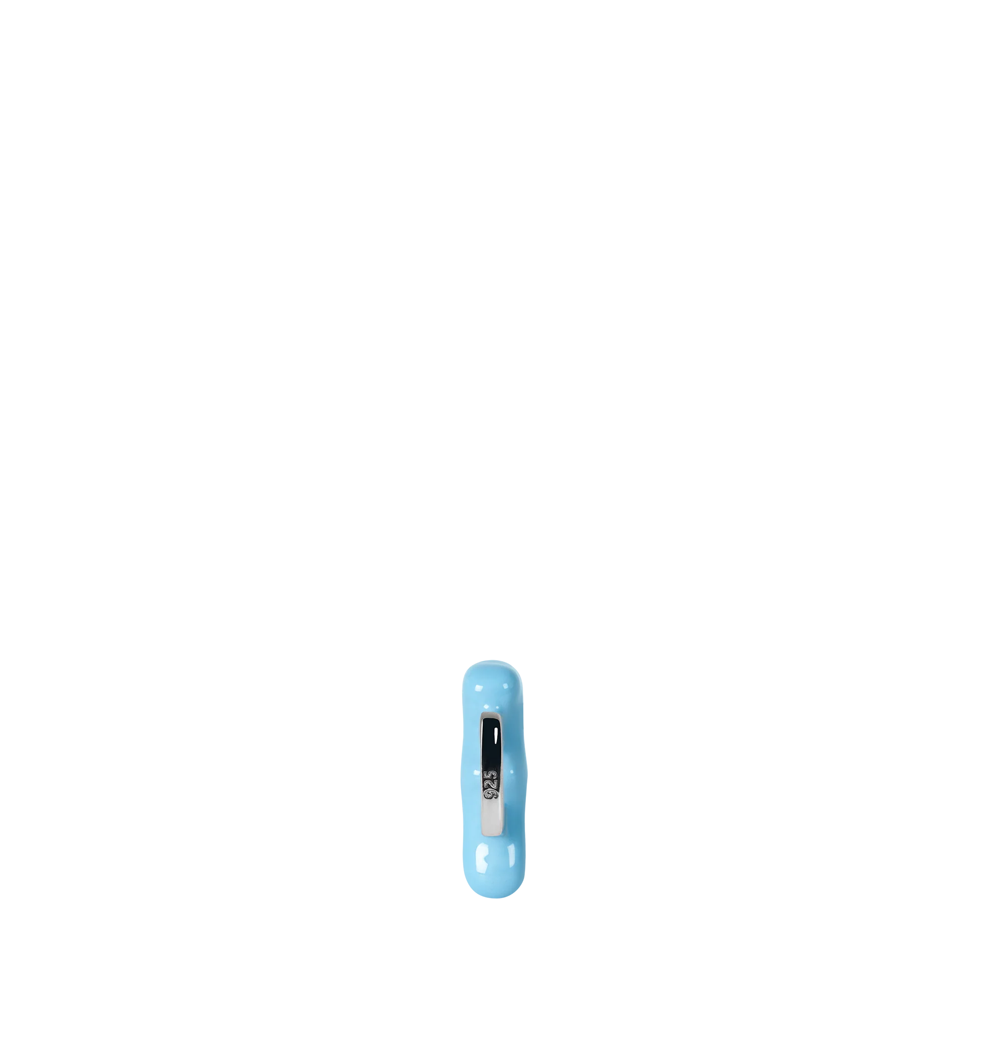 THE "R" CHARM - Image 4